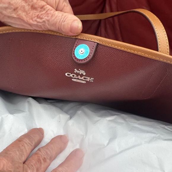 NWT Coach Leather City Tote Bag - Picture 7 of 7